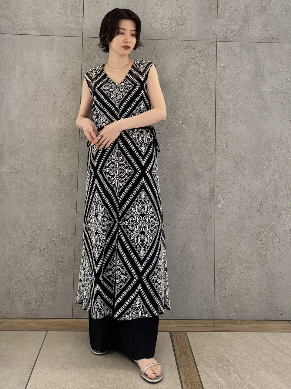 GRACE CONTINENTAL 村上 麗華 コーディネート画像