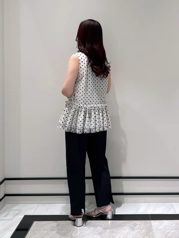 GRACE CONTINENTAL MOMOKO コーディネート画像