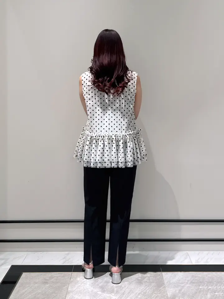 GRACE CONTINENTAL MOMOKO コーディネート画像