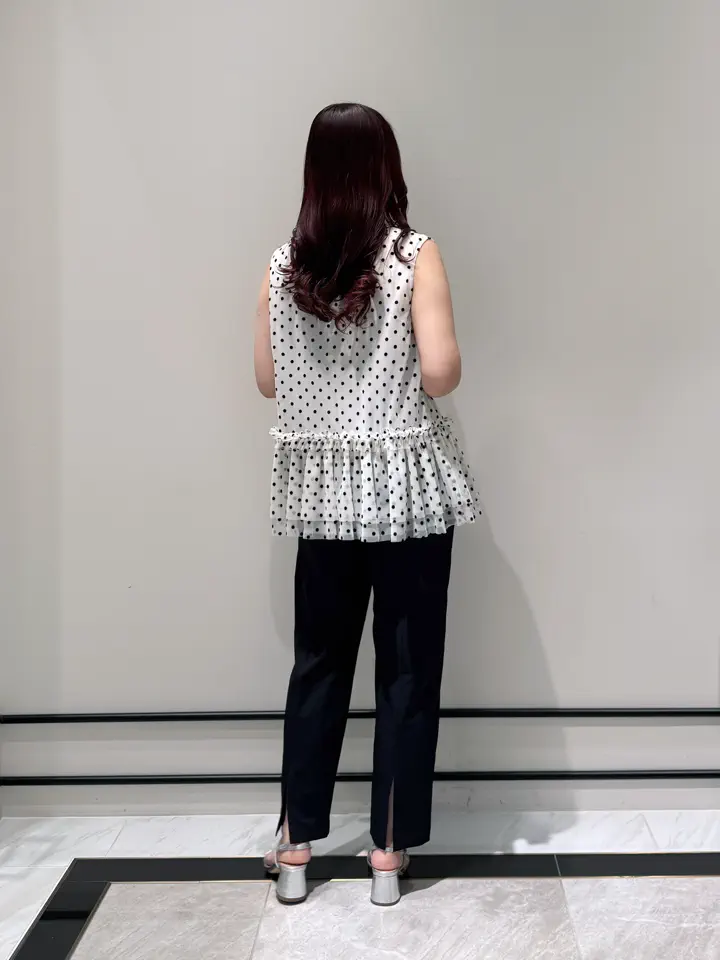 GRACE CONTINENTAL MOMOKO コーディネート画像