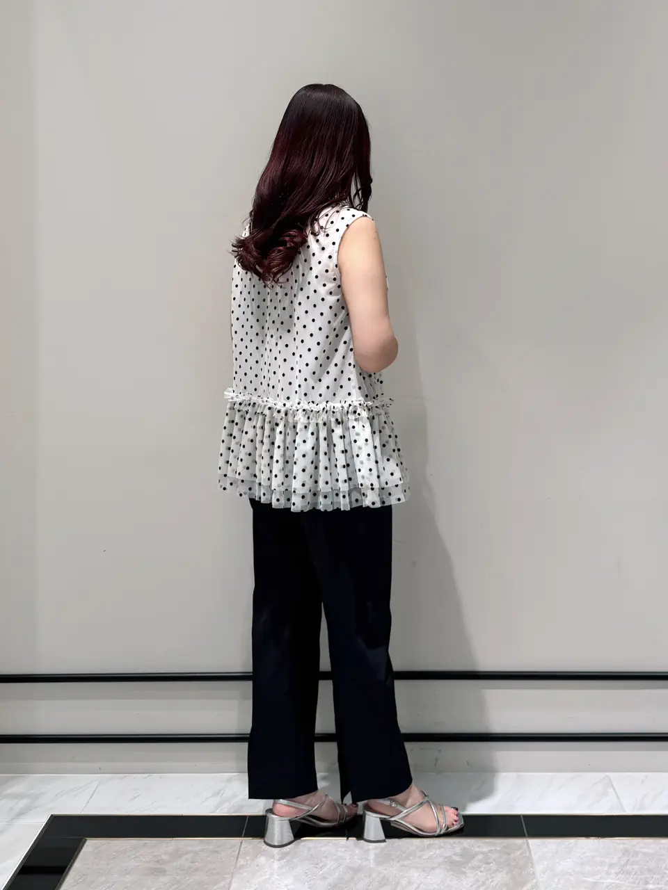 GRACE CONTINENTAL MOMOKO コーディネート画像