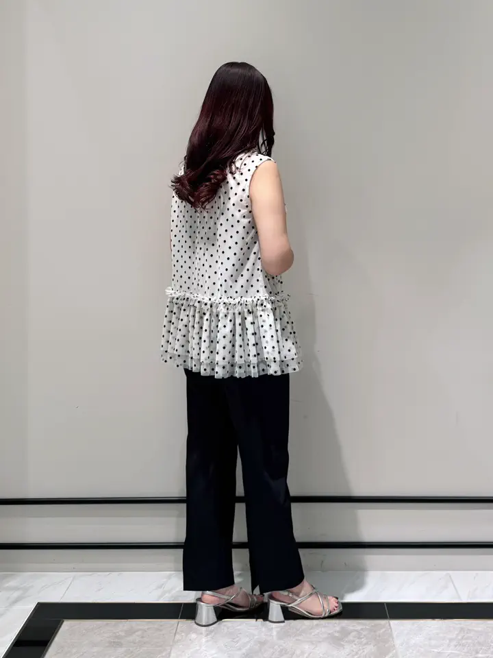 GRACE CONTINENTAL MOMOKO コーディネート画像