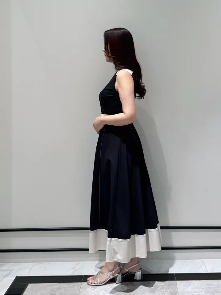 GRACE CONTINENTAL MOMOKO コーディネート画像