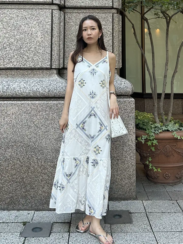 GRACE CONTINENTAL ERINA KATO コーディネート画像