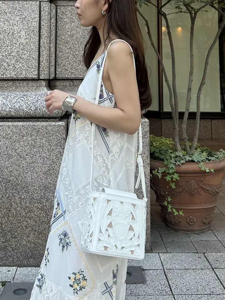 GRACE CONTINENTAL ERINA KATO コーディネート画像