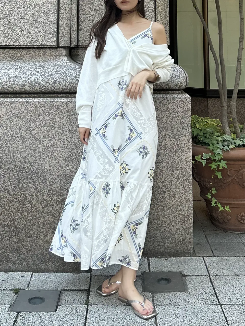 GRACE CONTINENTAL ERINA KATO コーディネート画像