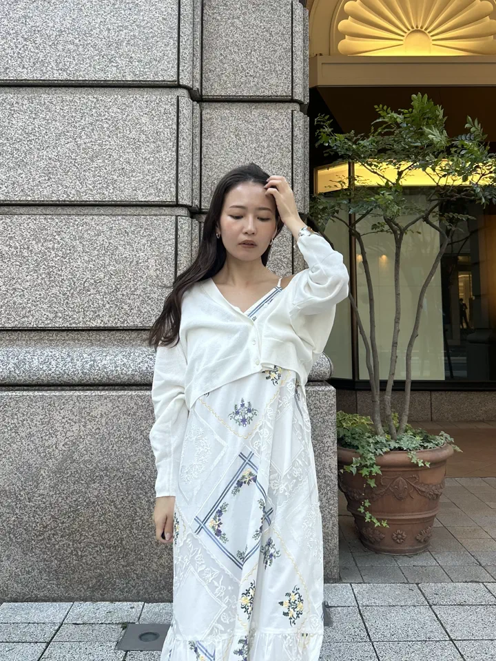 GRACE CONTINENTAL ERINA KATO コーディネート画像