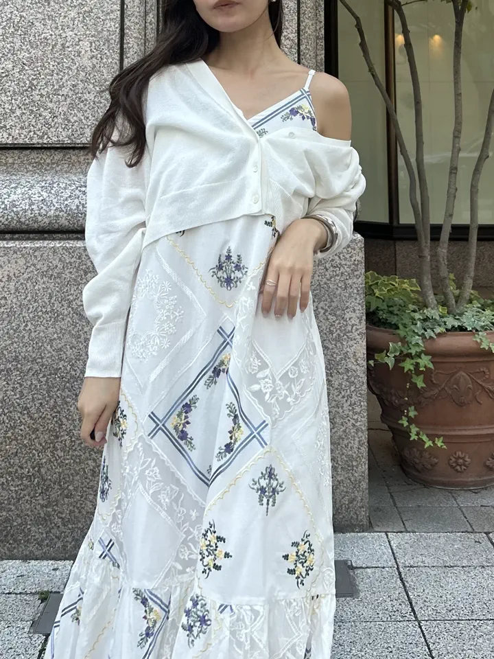 GRACE CONTINENTAL ERINA KATO コーディネート画像