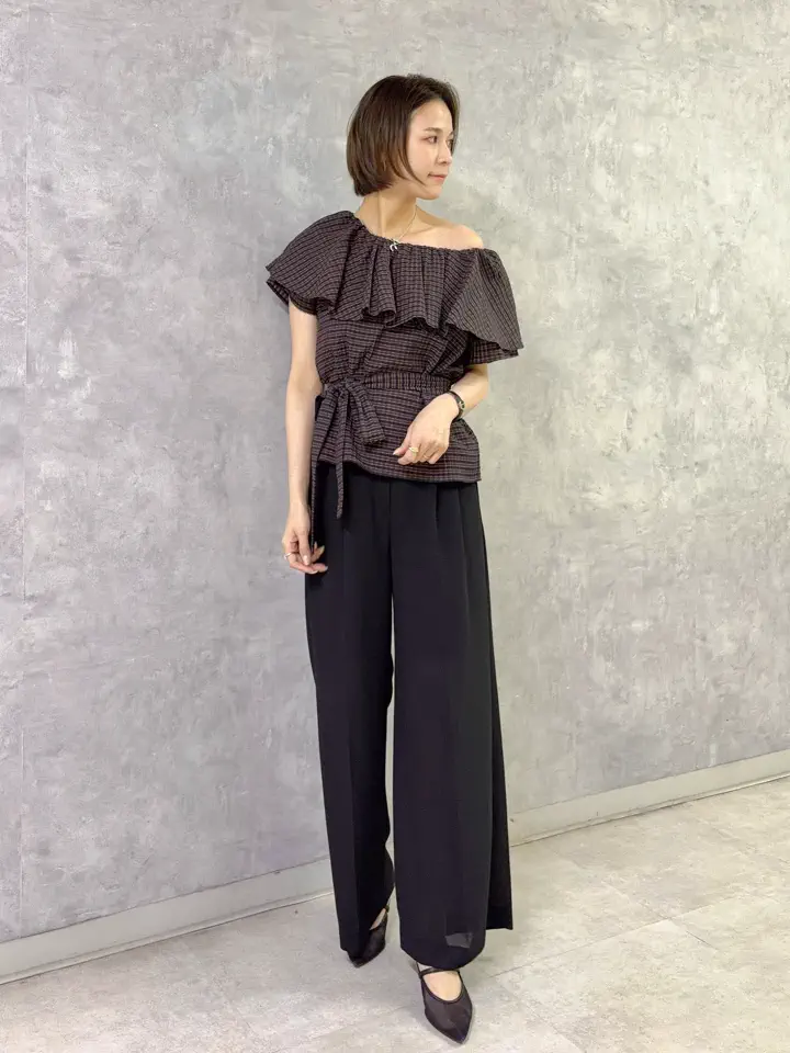 GRACE CONTINENTAL 亀田 未希 コーディネート画像