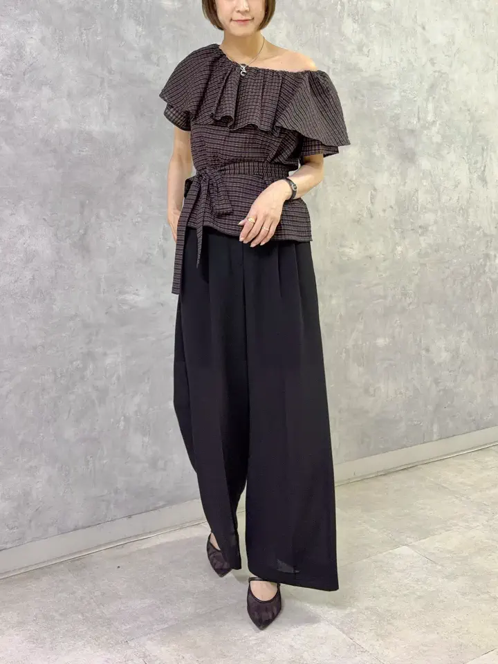 GRACE CONTINENTAL 亀田 未希 コーディネート画像