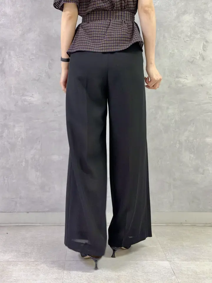 GRACE CONTINENTAL 亀田 未希 コーディネート画像