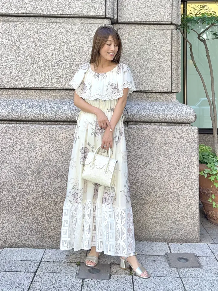 GRACE CONTINENTAL yukimi yonee コーディネート画像