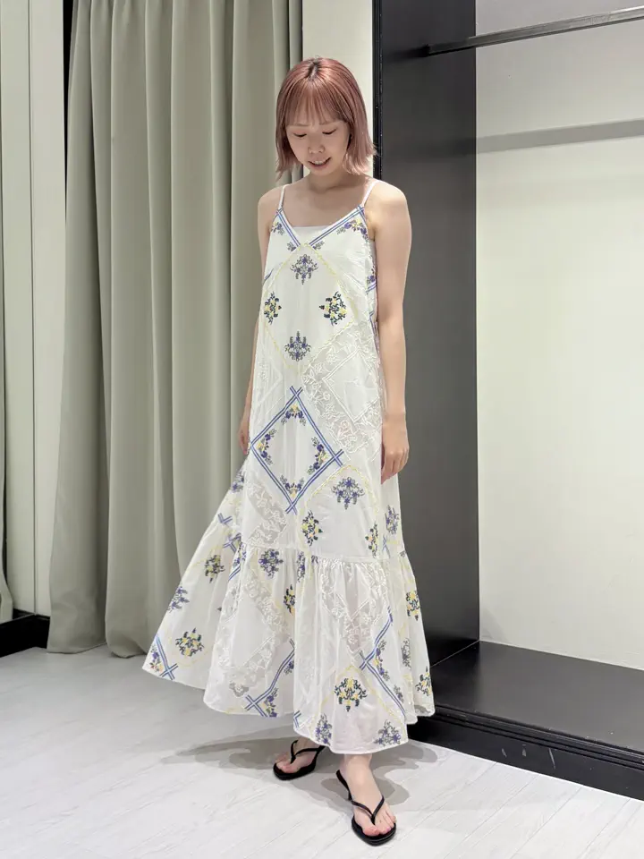 GRACE CONTINENTAL Abe コーディネート画像