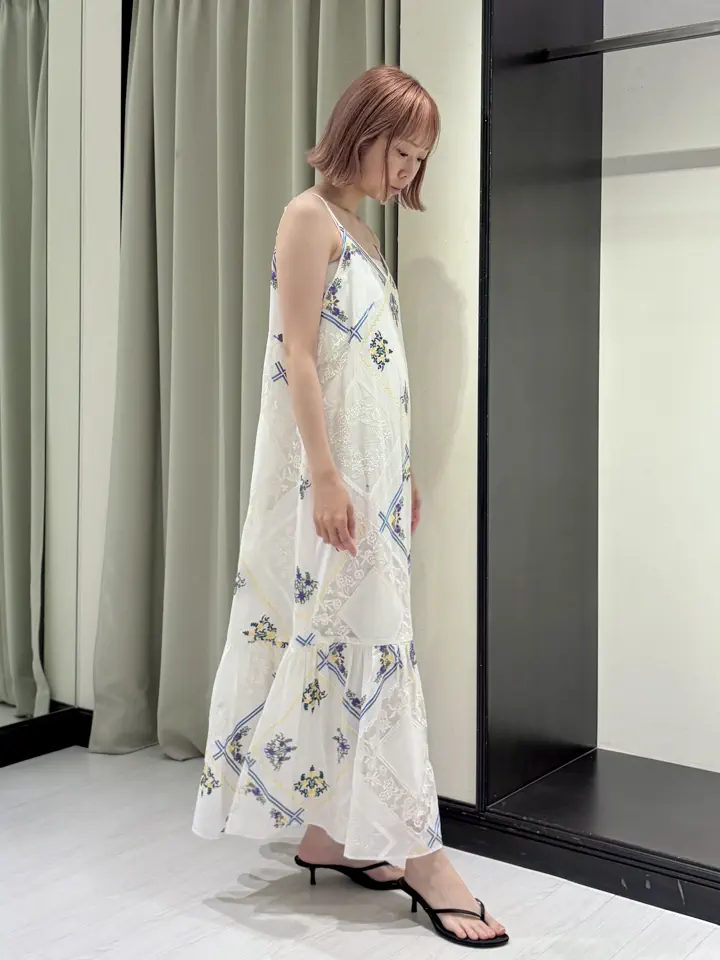 GRACE CONTINENTAL Abe コーディネート画像