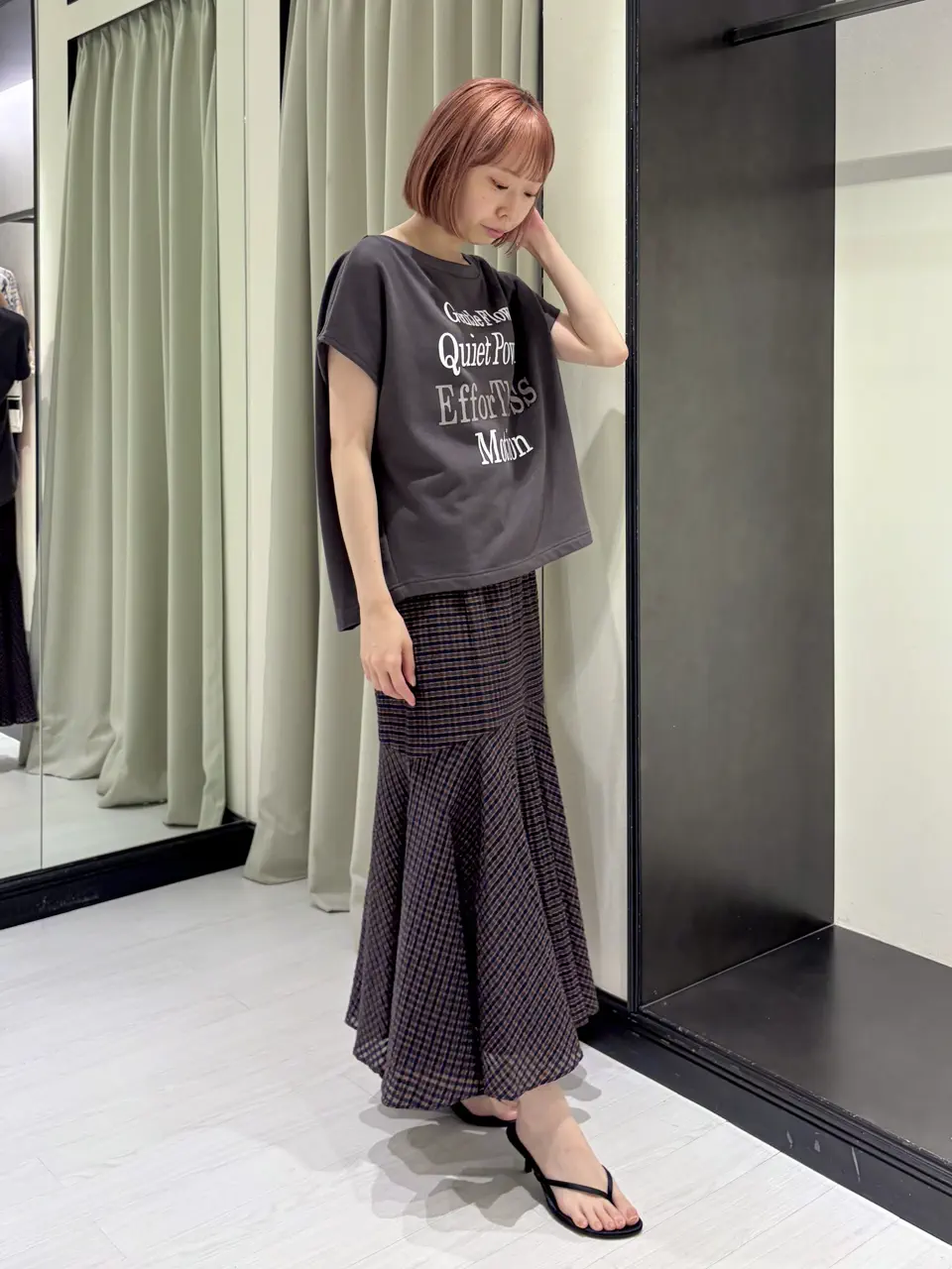 GRACE CONTINENTAL Abe コーディネート画像