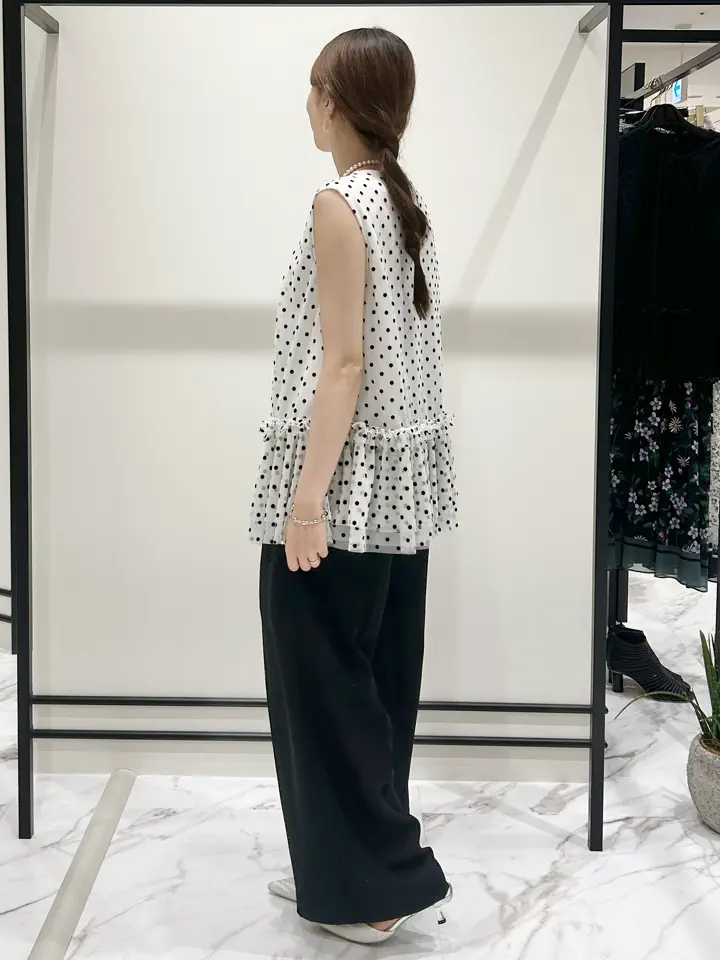 GRACE CONTINENTAL Wakazono コーディネート画像
