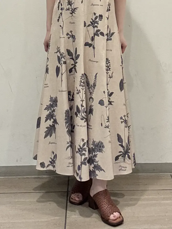 GRACE CONTINENTAL 大谷　彩夏 コーディネート画像