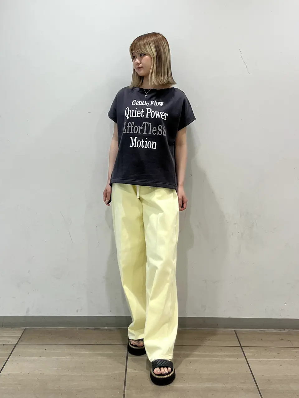 Fujisawa Yuri コーディネート画像