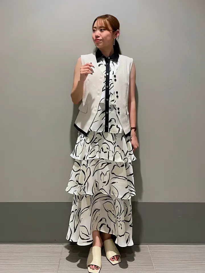 GRACE CONTINENTAL 細川　もなみ コーディネート画像