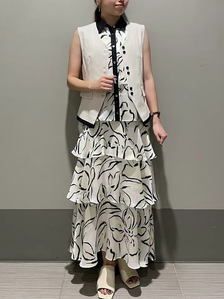 GRACE CONTINENTAL 細川　もなみ コーディネート画像