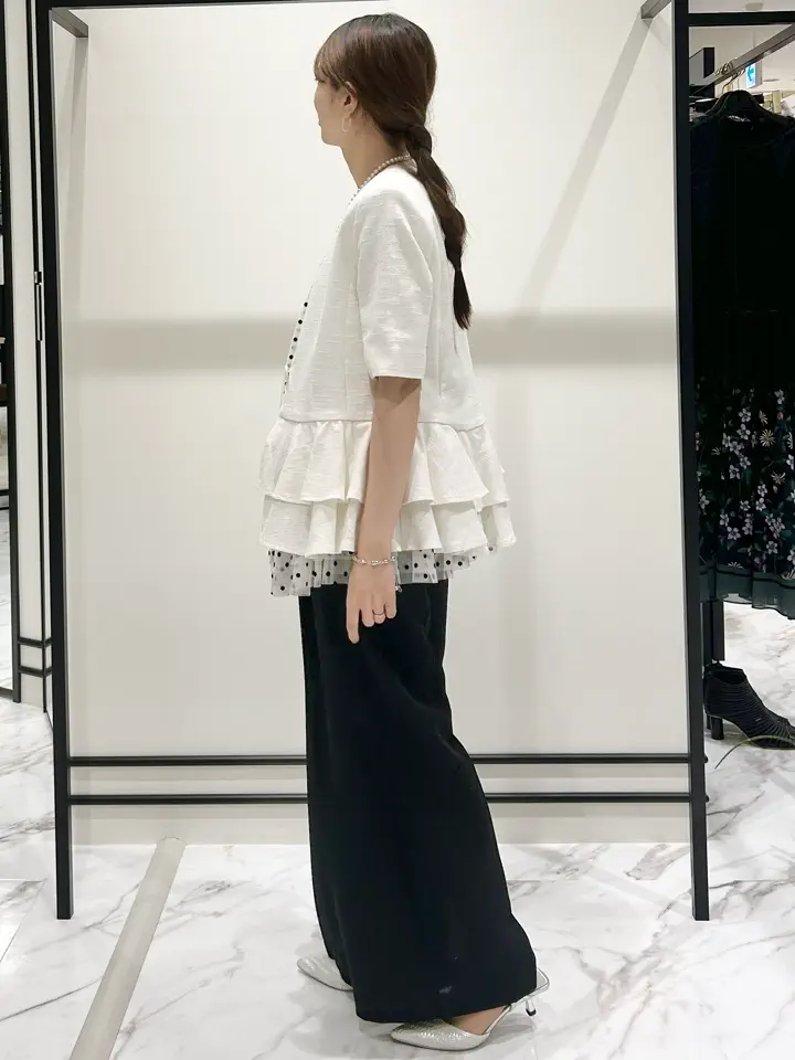 GRACE CONTINENTAL Wakazono コーディネート画像