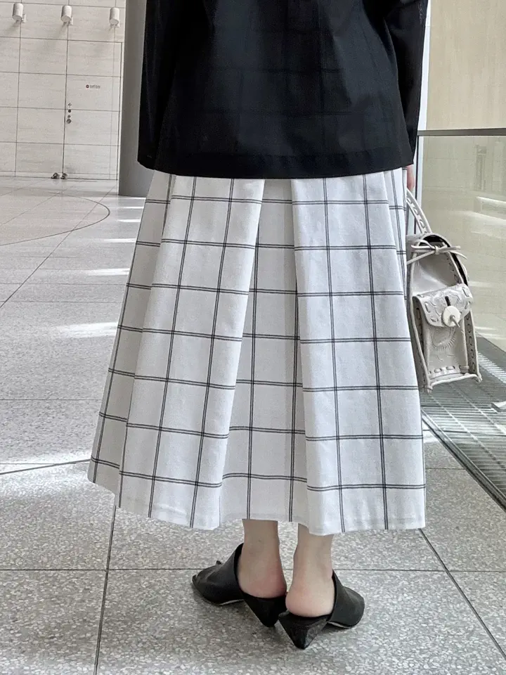 GRACE CONTINENTAL A.FUKUDA コーディネート画像