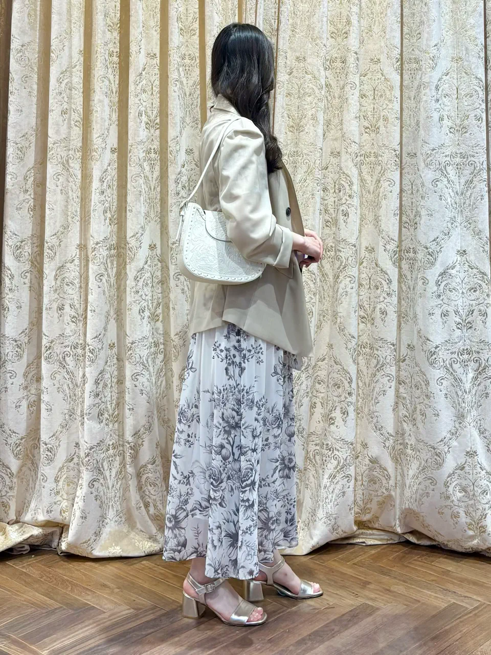 GRACE CONTINENTAL Shiori コーディネート画像