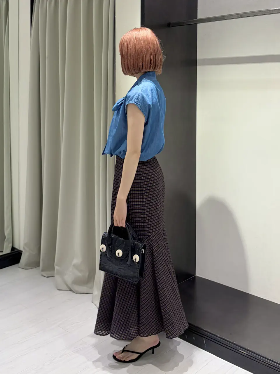 GRACE CONTINENTAL Abe コーディネート画像