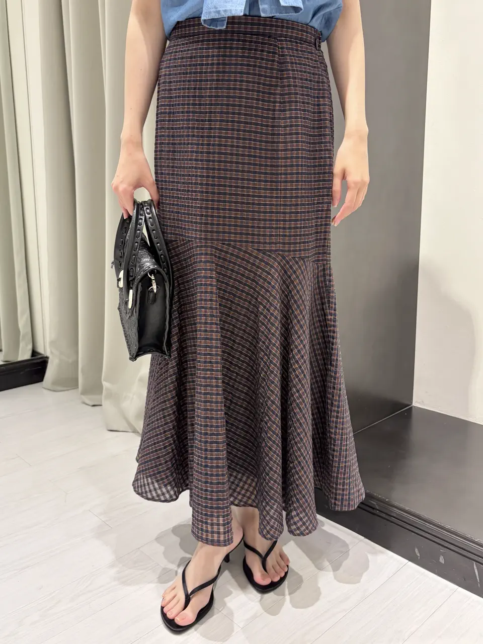 GRACE CONTINENTAL Abe コーディネート画像