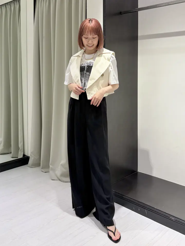 GRACE CONTINENTAL Abe コーディネート画像