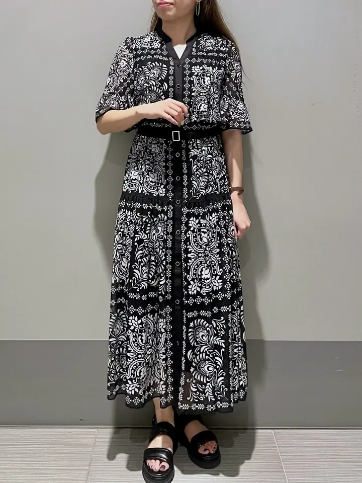 GRACE CONTINENTAL 細川　もなみ コーディネート画像
