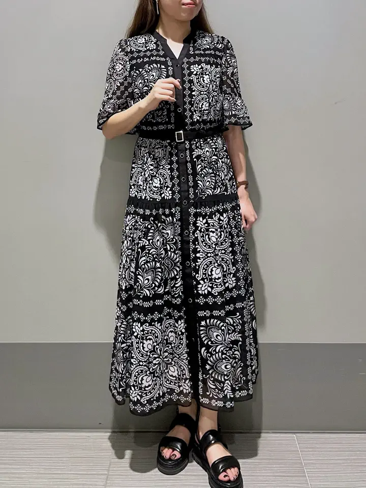 GRACE CONTINENTAL 細川　もなみ コーディネート画像