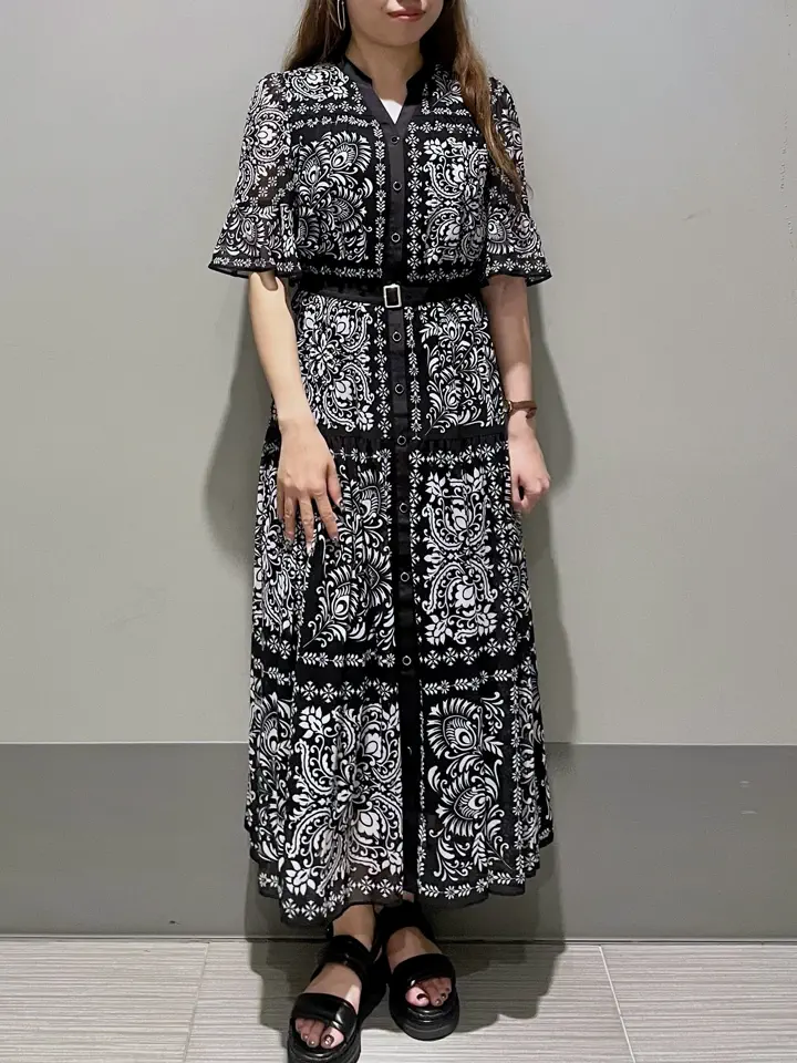 GRACE CONTINENTAL 細川　もなみ コーディネート画像