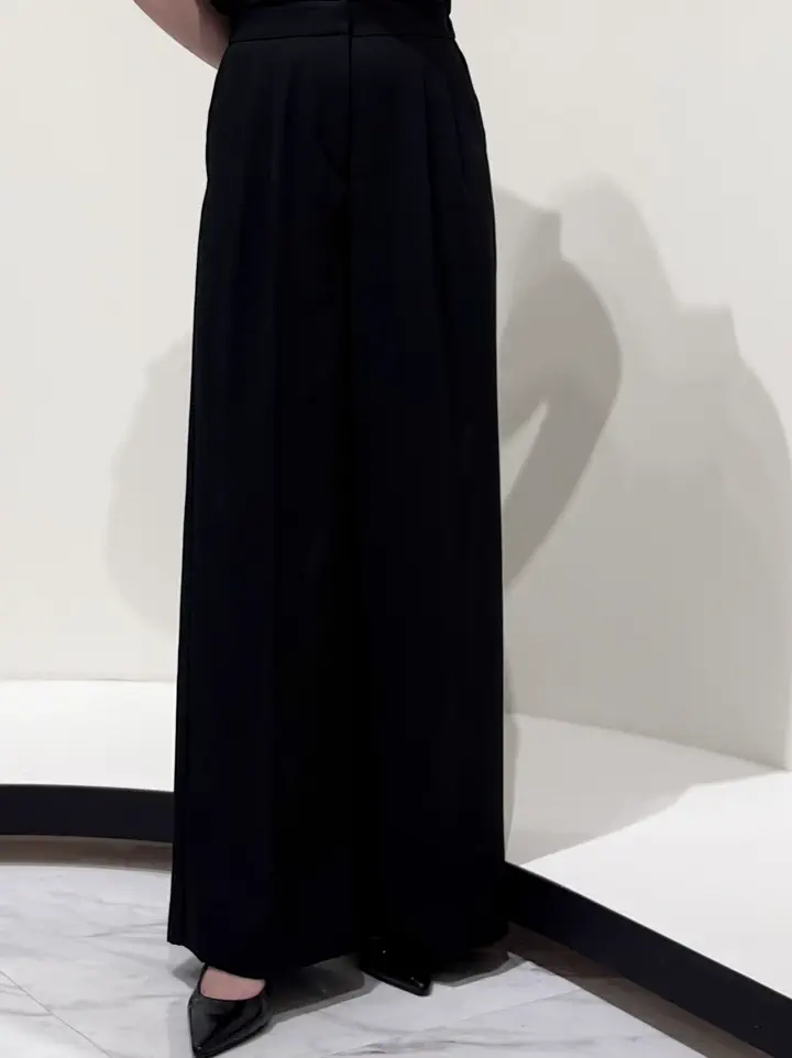 GRACE CONTINENTAL 平野 裕華 コーディネート画像