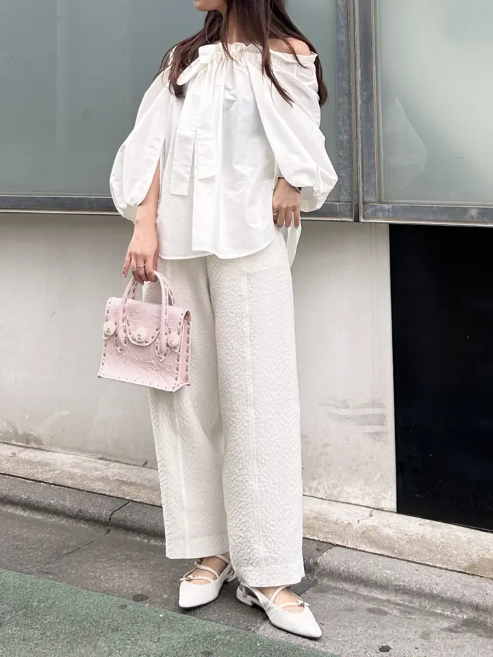 GRACE CONTINENTAL ERINA KATO コーディネート画像