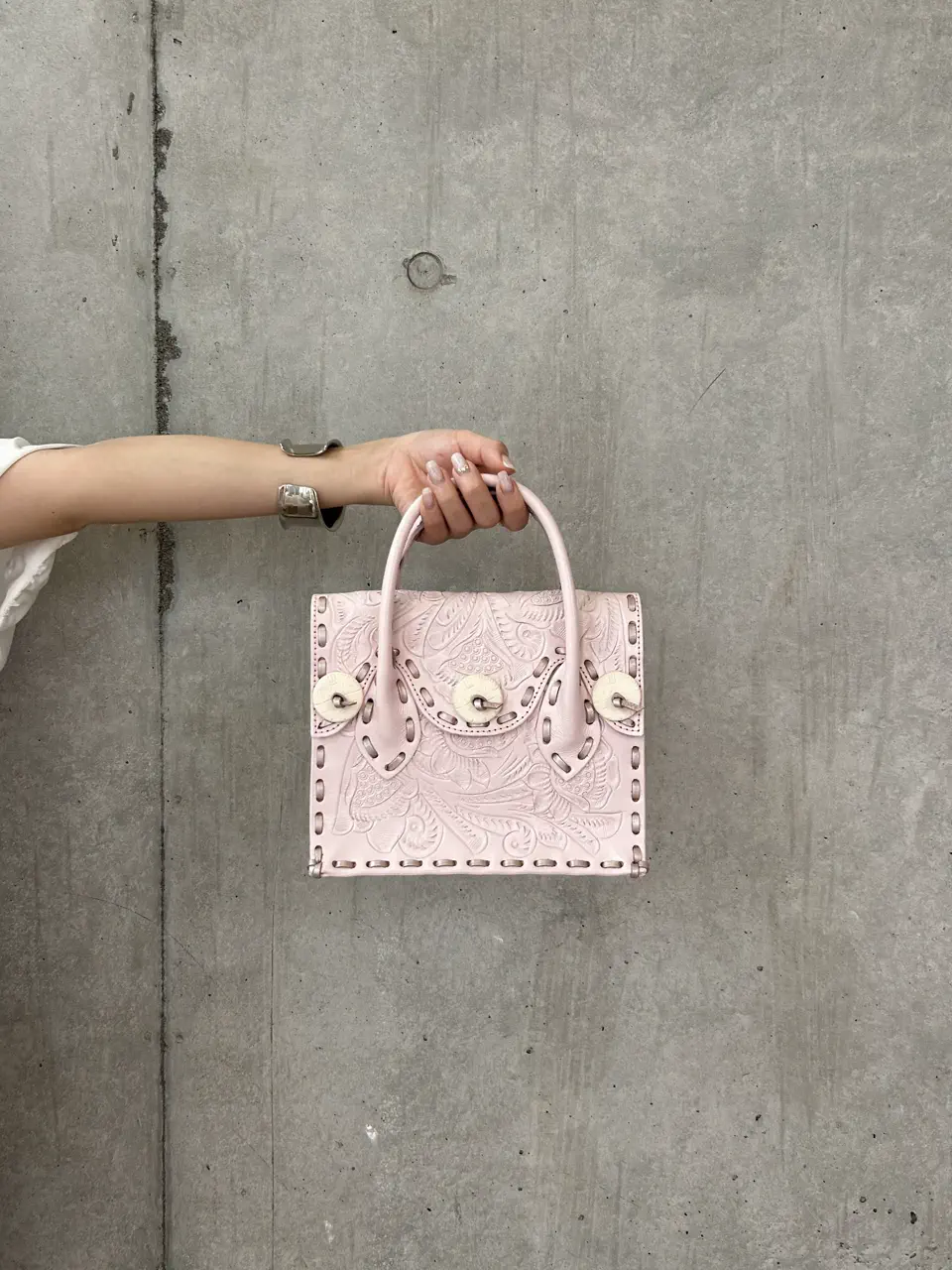 GRACE CONTINENTAL ERINA KATO コーディネート画像