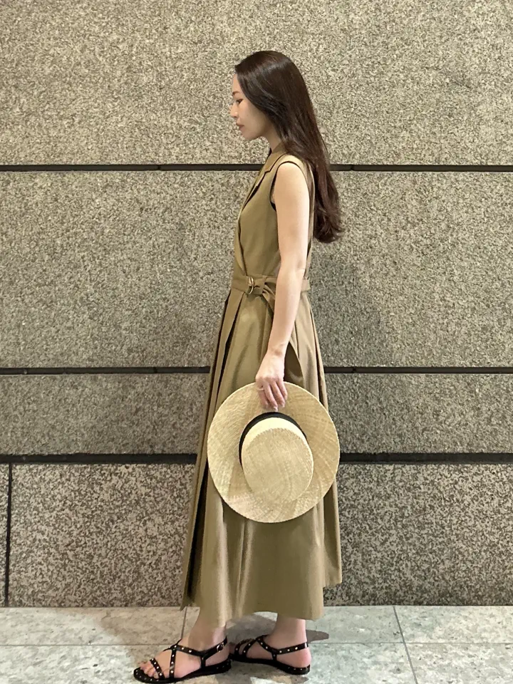 GRACE CONTINENTAL ERINA KATO コーディネート画像