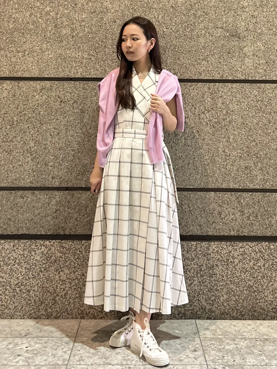  ERINA KATO コーディネート画像