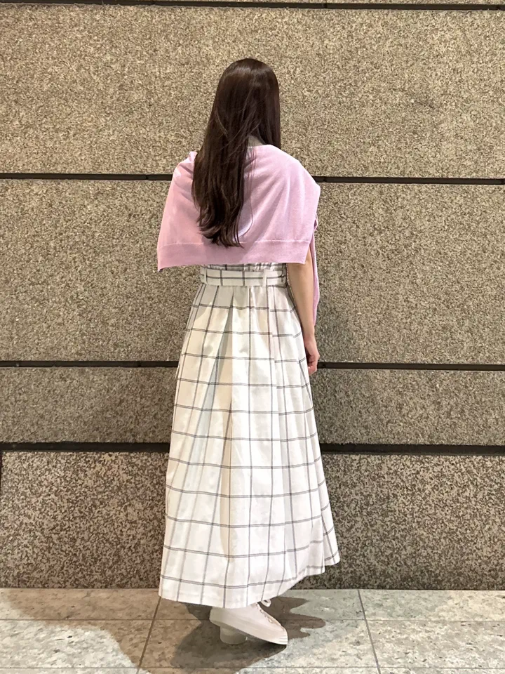 GRACE CONTINENTAL ERINA KATO コーディネート画像