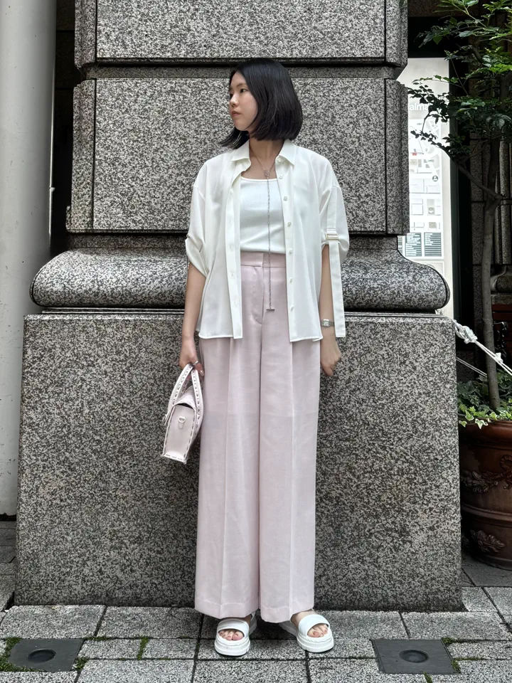 GRACE CONTINENTAL 伊藤　静華 コーディネート画像
