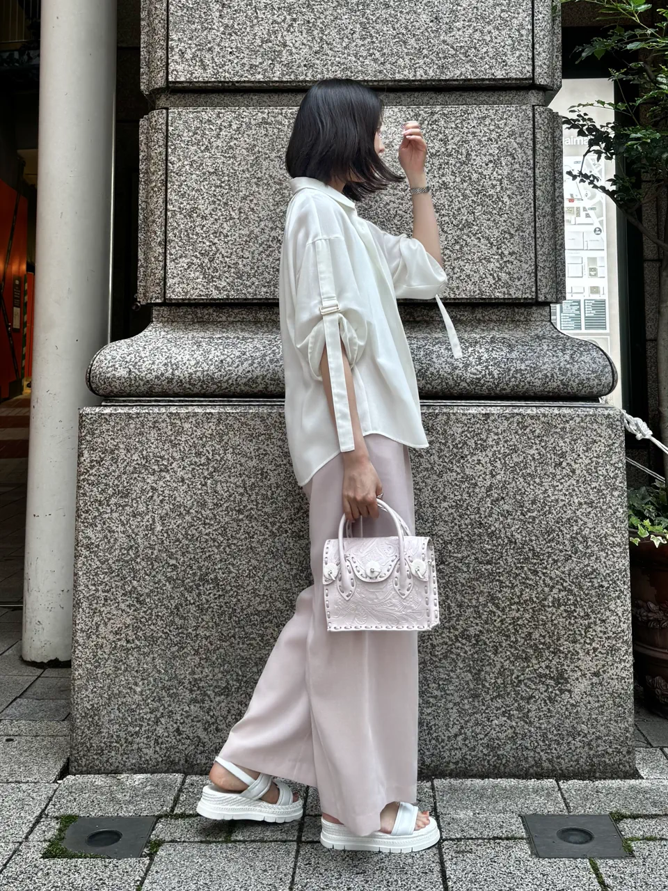 GRACE CONTINENTAL 伊藤　静華 コーディネート画像