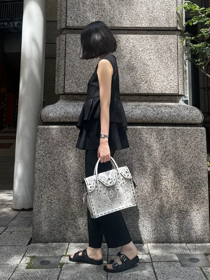 GRACE CONTINENTAL 伊藤　静華 コーディネート画像