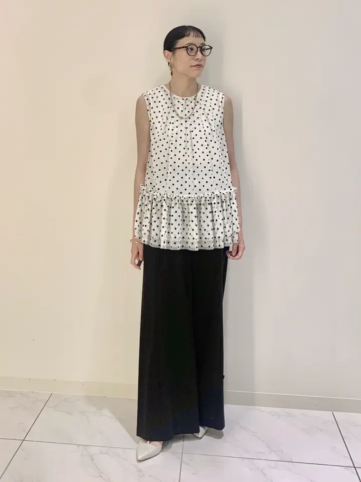 GRACE CONTINENTAL haruka iwasaki コーディネート画像