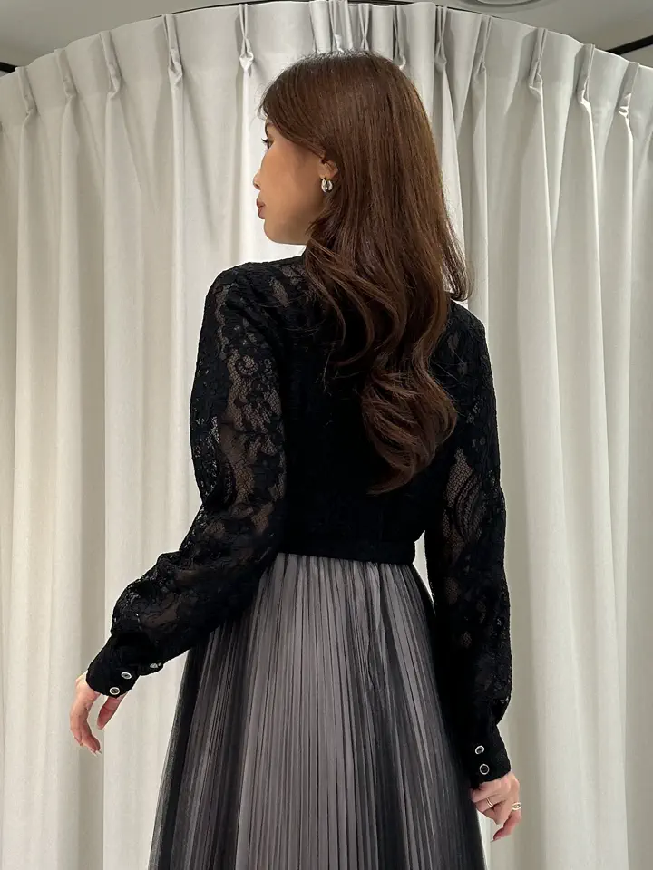 GRACE CONTINENTAL 志田　悠 コーディネート画像