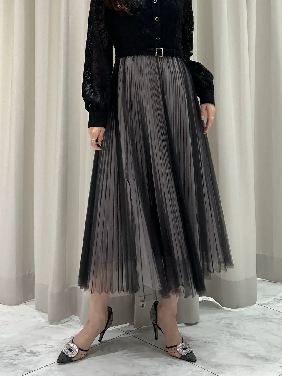 GRACE CONTINENTAL 志田　悠 コーディネート画像