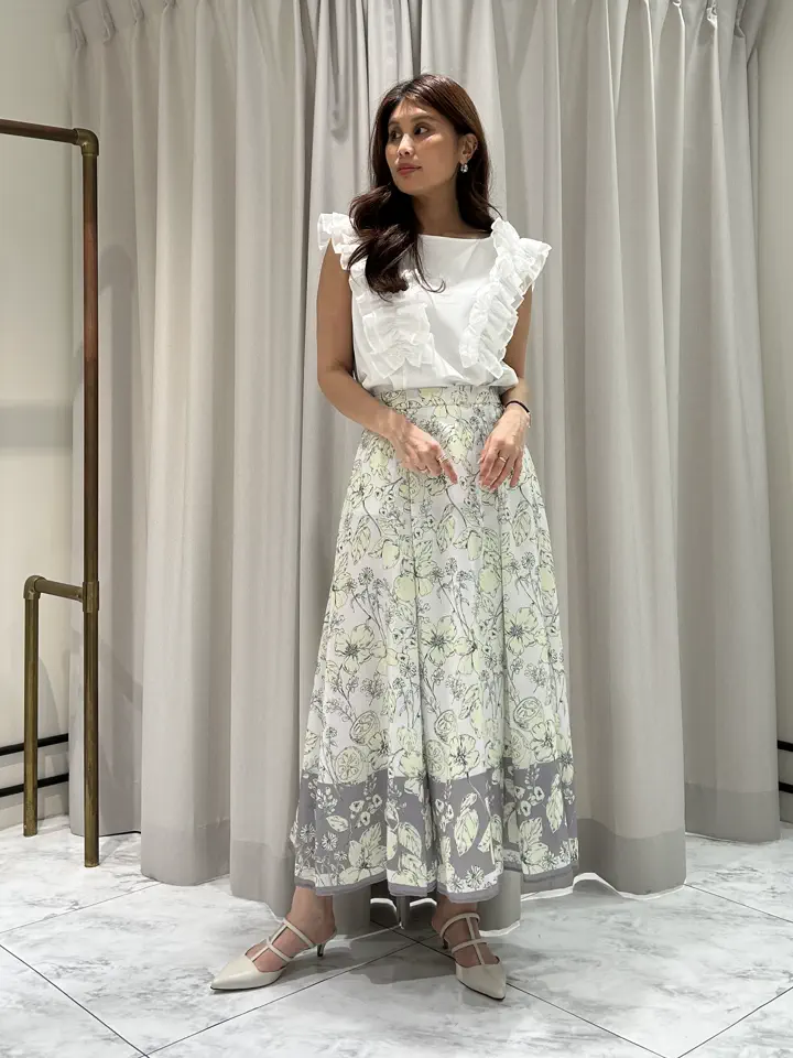 GRACE CONTINENTAL 志田　悠 コーディネート画像