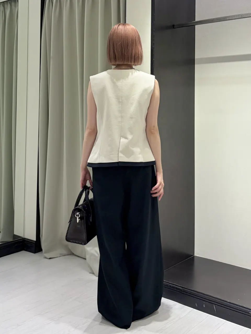 GRACE CONTINENTAL Abe コーディネート画像