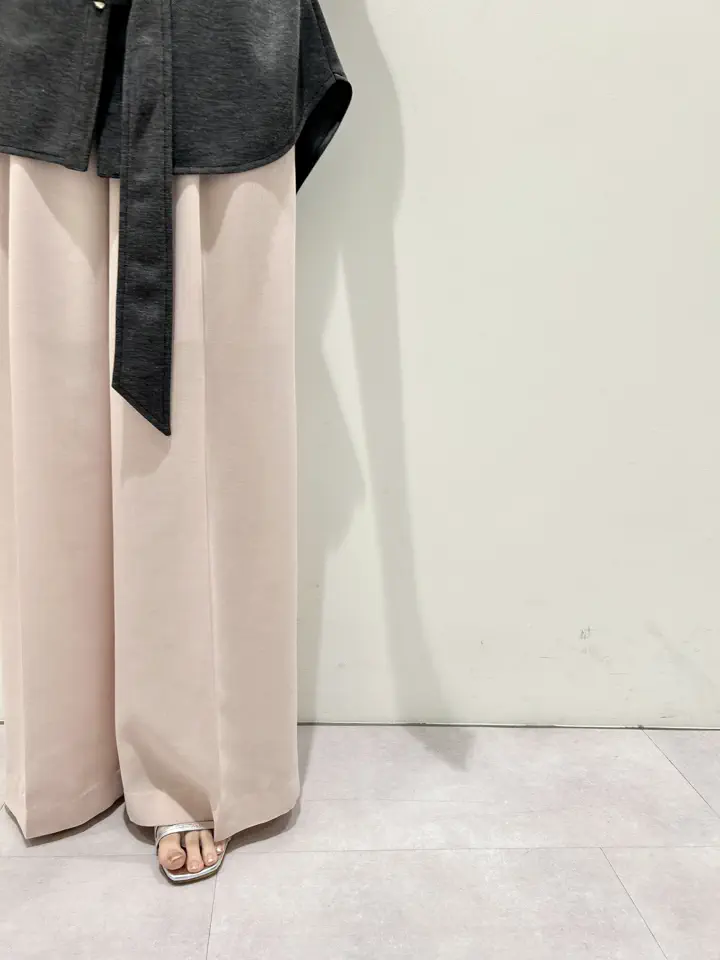 GRACE CONTINENTAL eri コーディネート画像