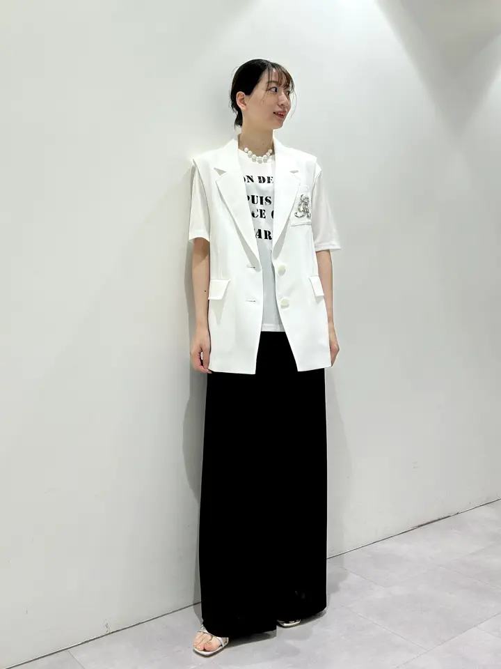 GRACE CONTINENTAL eri コーディネート画像