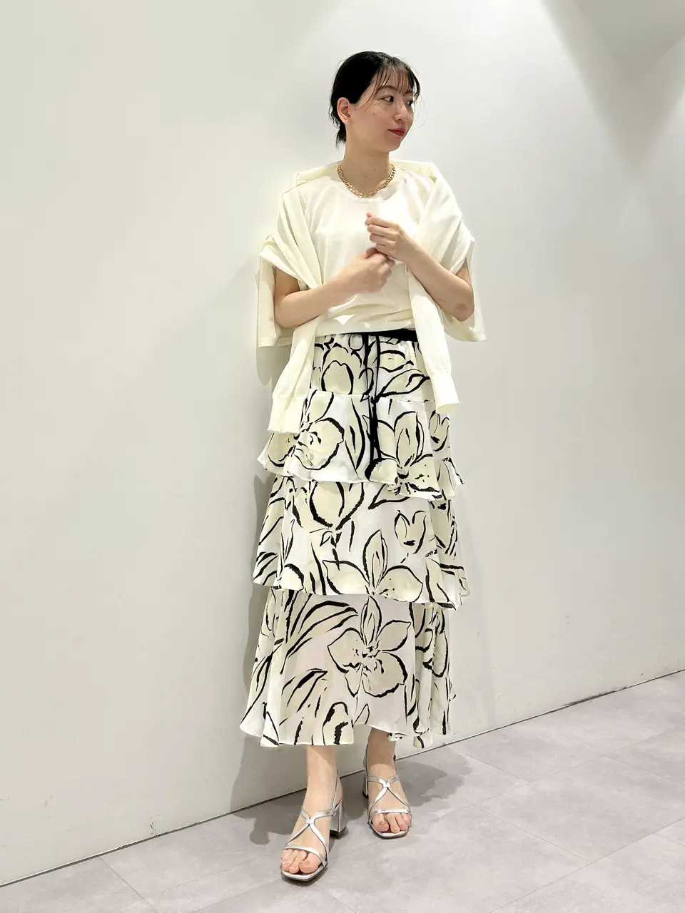 GRACE CONTINENTAL eri コーディネート画像